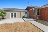 42 Sycamore Drive, New Middletown, OH 44442