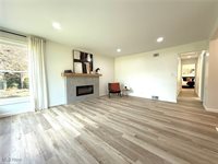 42 Sycamore Drive, New Middletown, OH 44442