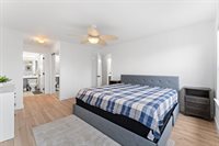 4 Persimmon Ct, JC, West Bergen, NJ 07305