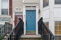 4 Persimmon Ct, JC, West Bergen, NJ 07305