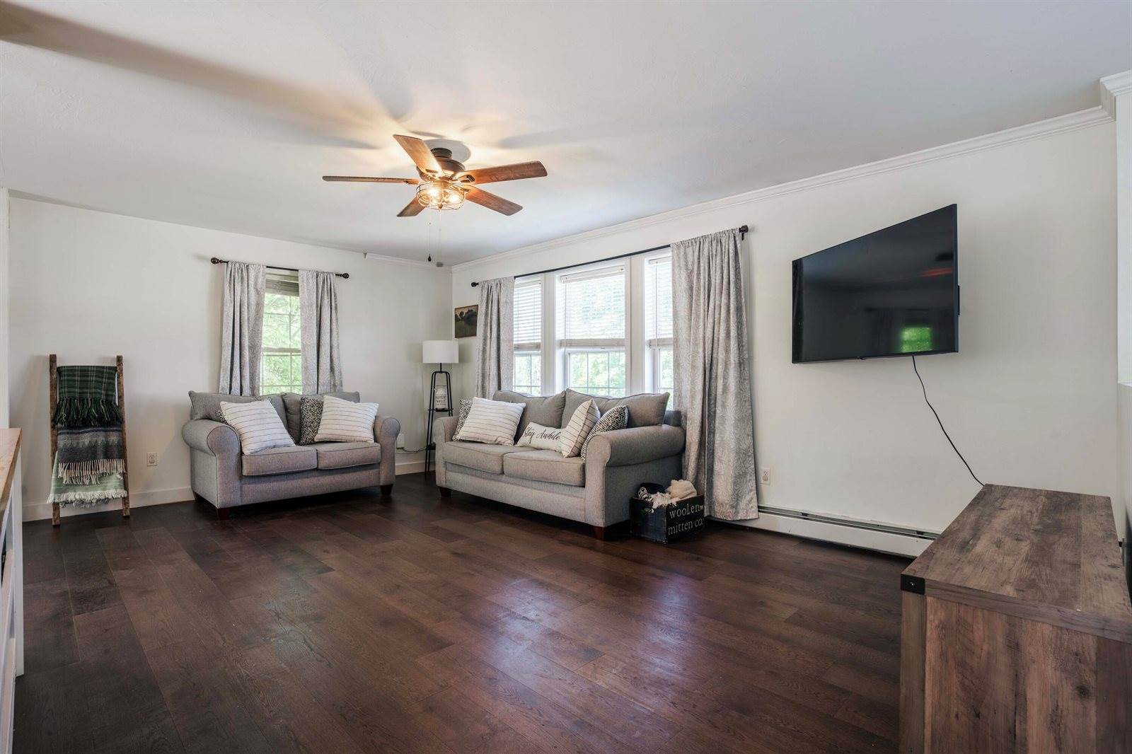 67 Briarwood Drive, Bangor, ME 04401