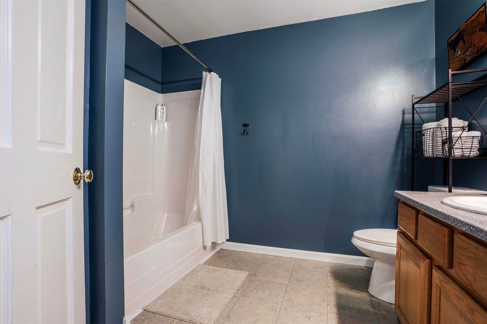 67 Briarwood Drive, Bangor, ME 04401