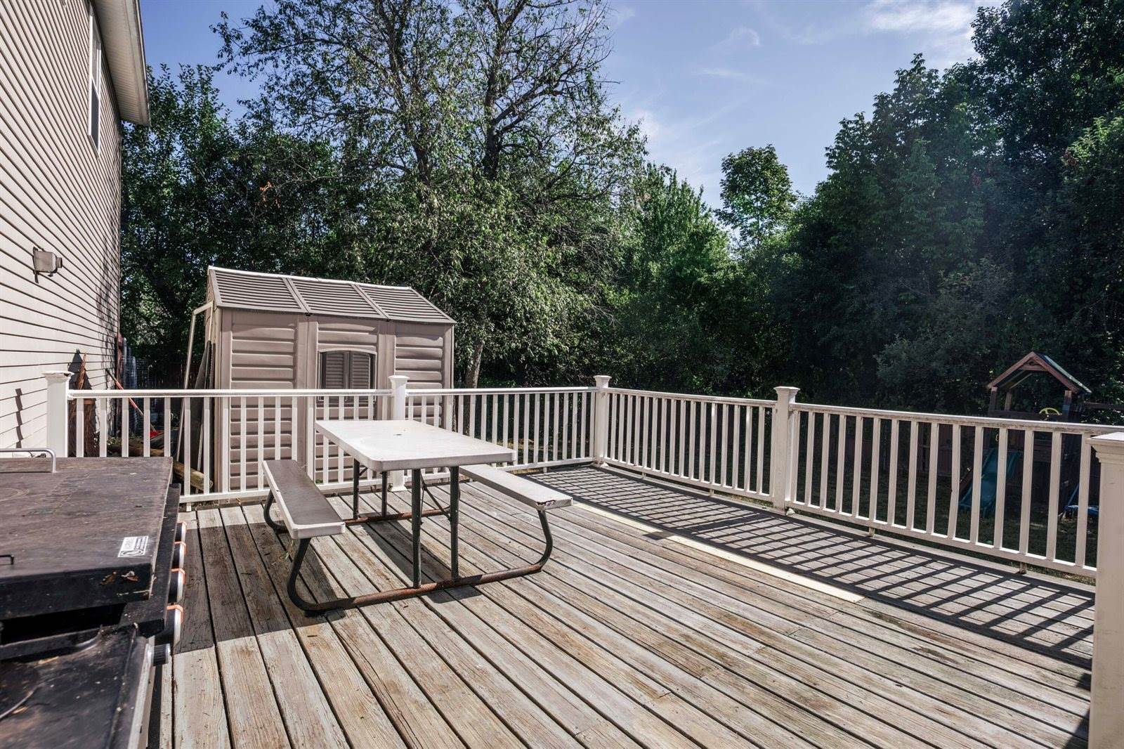 67 Briarwood Drive, Bangor, ME 04401