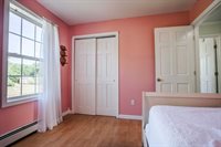 67 Briarwood Drive, Bangor, ME 04401