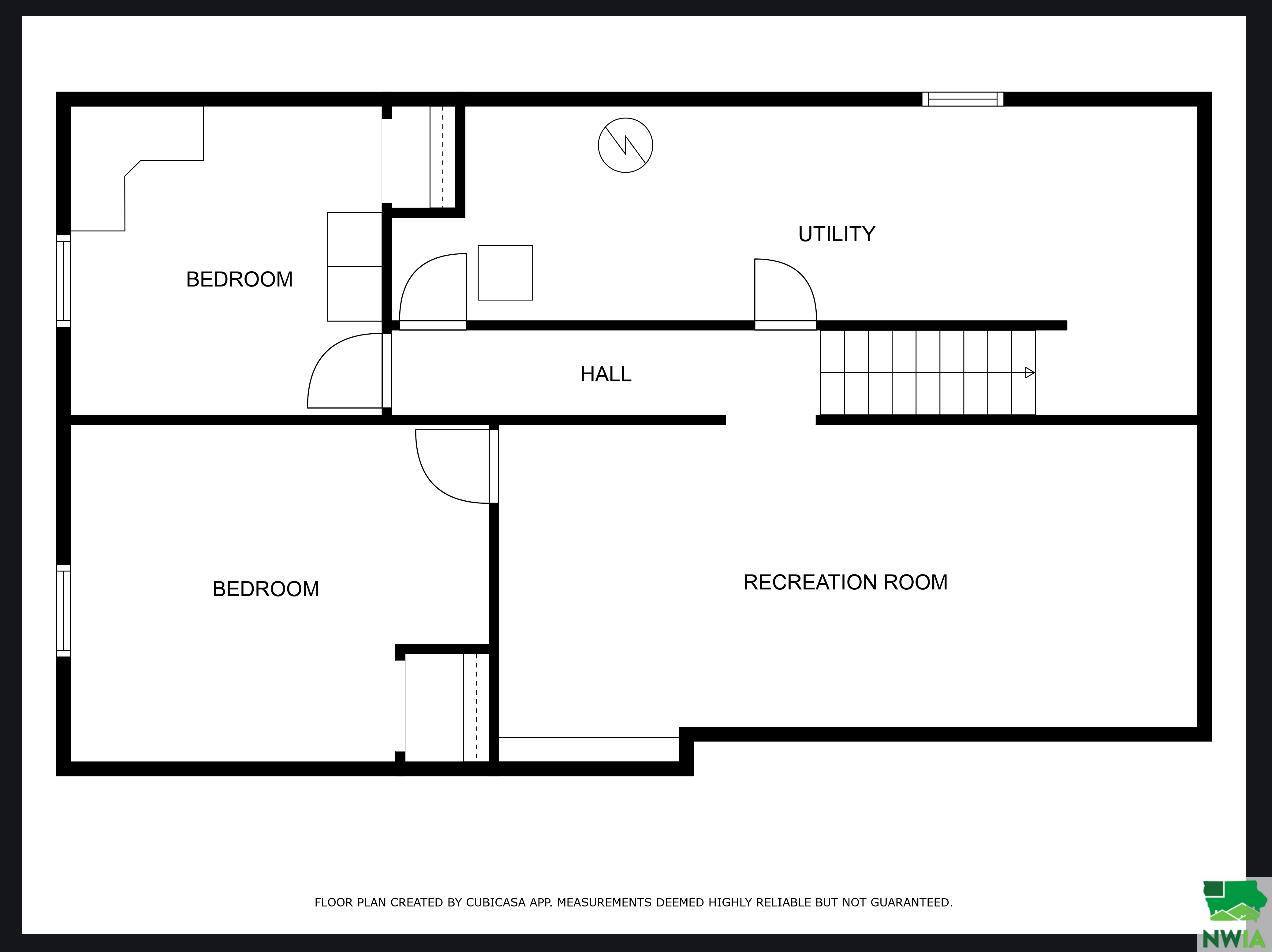 2040 Clover Dr., Akron, IA 51001