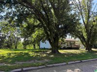 2040 Clover Dr., Akron, IA 51001