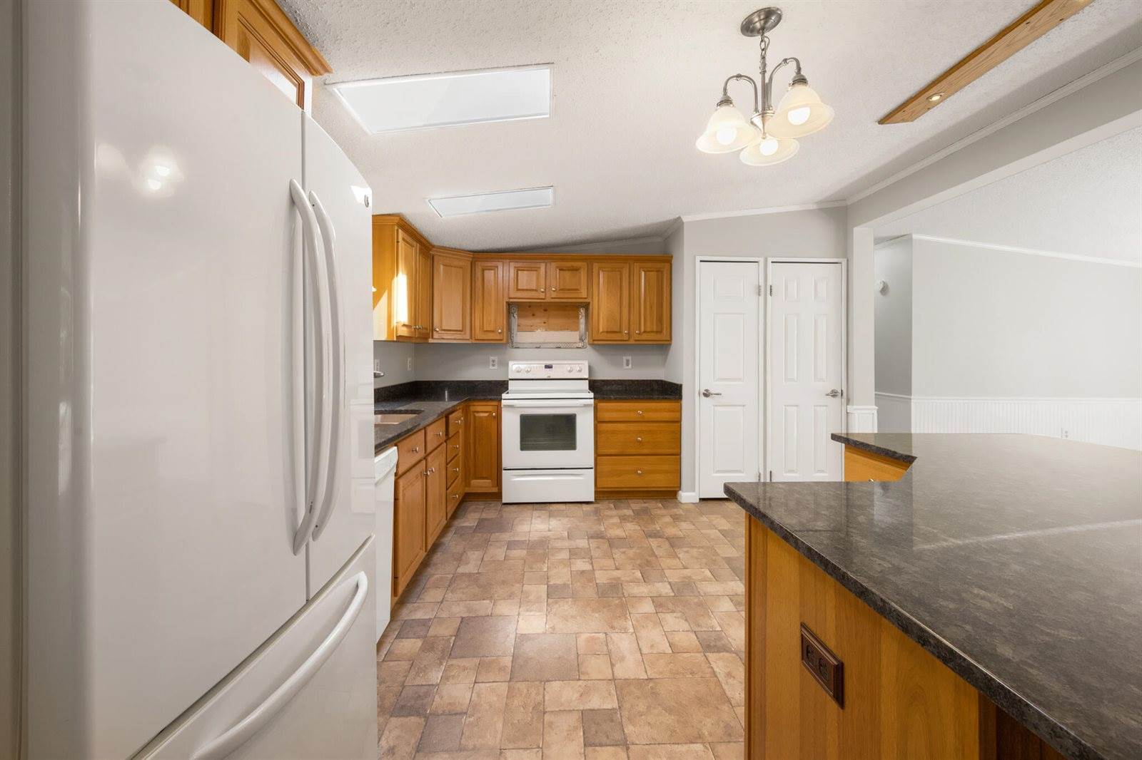 646 Oak Pond Road, Skowhegan, ME 04976