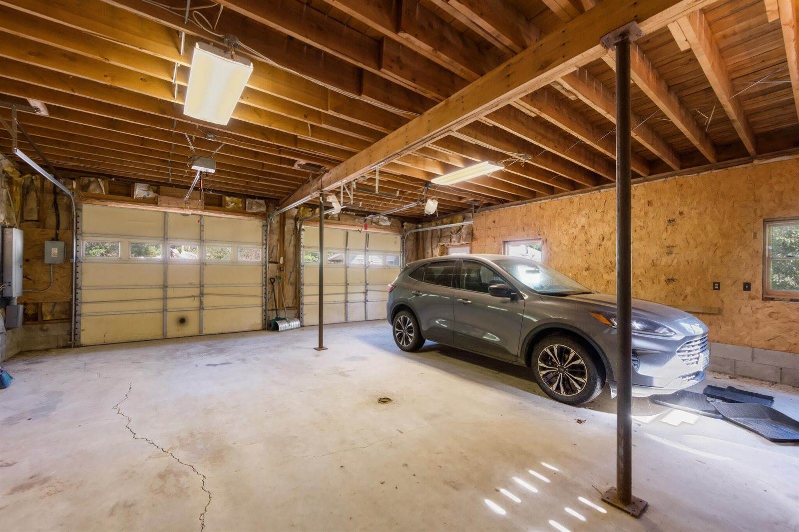 646 Oak Pond Road, Skowhegan, ME 04976