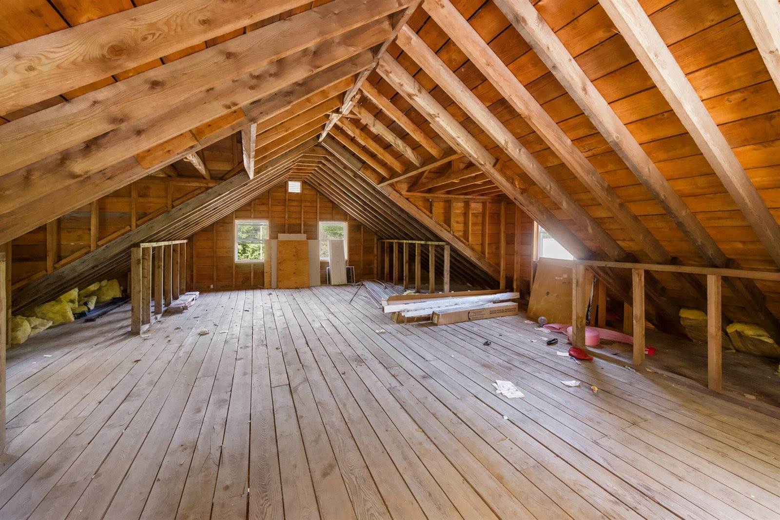 646 Oak Pond Road, Skowhegan, ME 04976