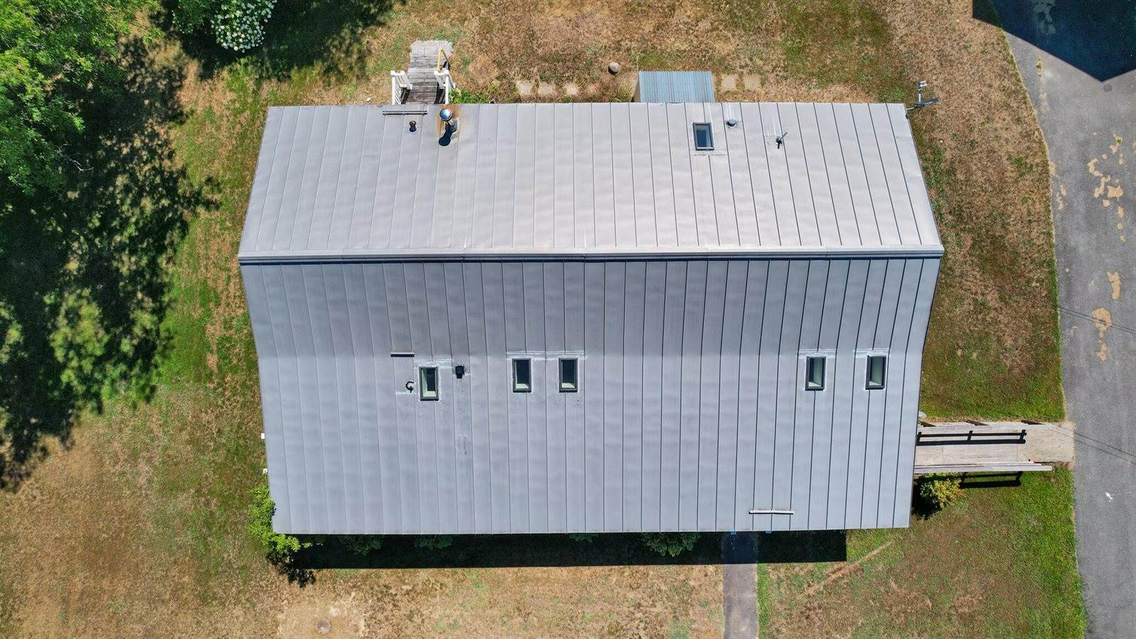 646 Oak Pond Road, Skowhegan, ME 04976