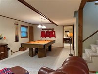 841 Country Club Dr, Akron, IA 51001