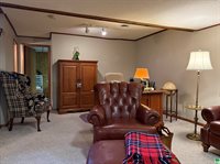 841 Country Club Dr, Akron, IA 51001