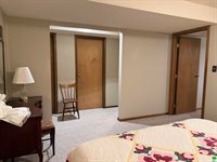 841 Country Club Dr, Akron, IA 51001