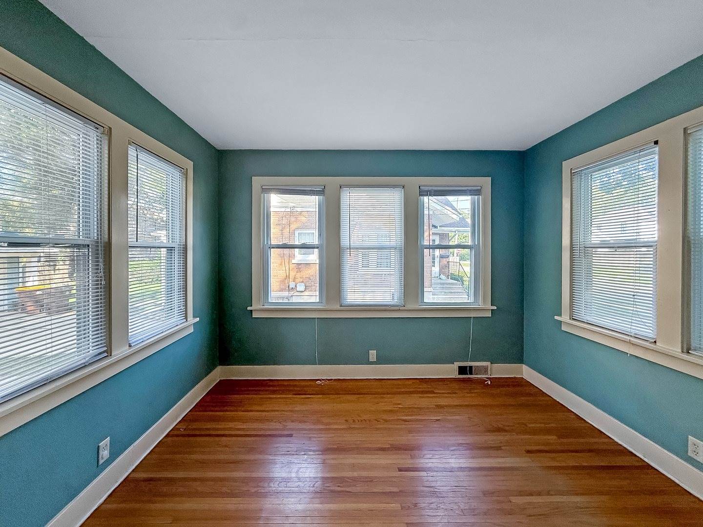 116 East Fuller Street, Freeport, IL 61032