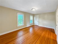 116 East Fuller Street, Freeport, IL 61032