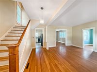 116 East Fuller Street, Freeport, IL 61032