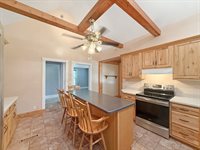 712 South 14th Avenue, Freeport, IL 61032