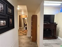 400 Reed St., Akron, IA 51001