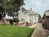 400 Reed St., Akron, IA 51001