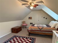 400 Reed St., Akron, IA 51001