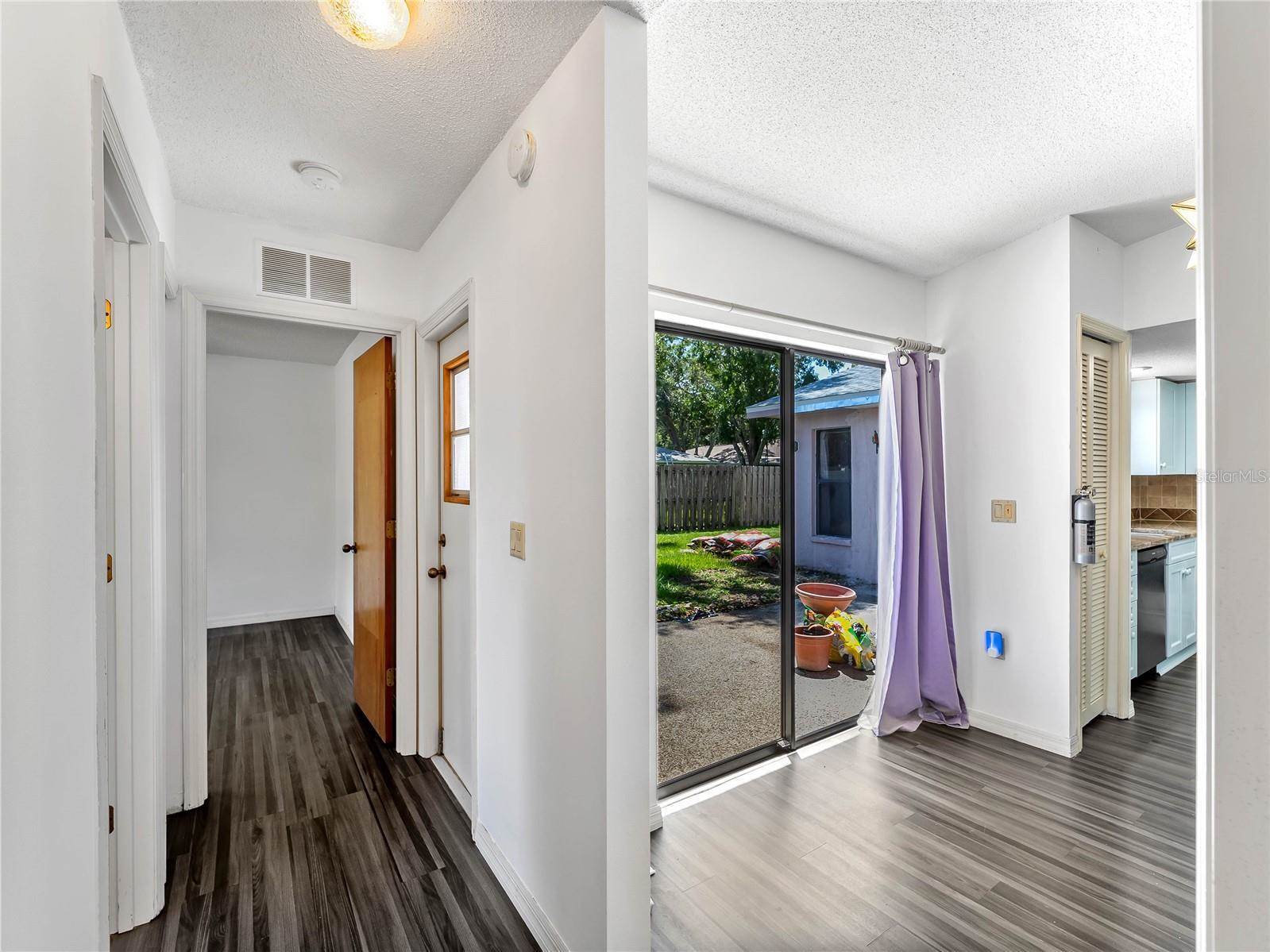 8429 Cypress Lake Circle, Sarasota, FL 34243