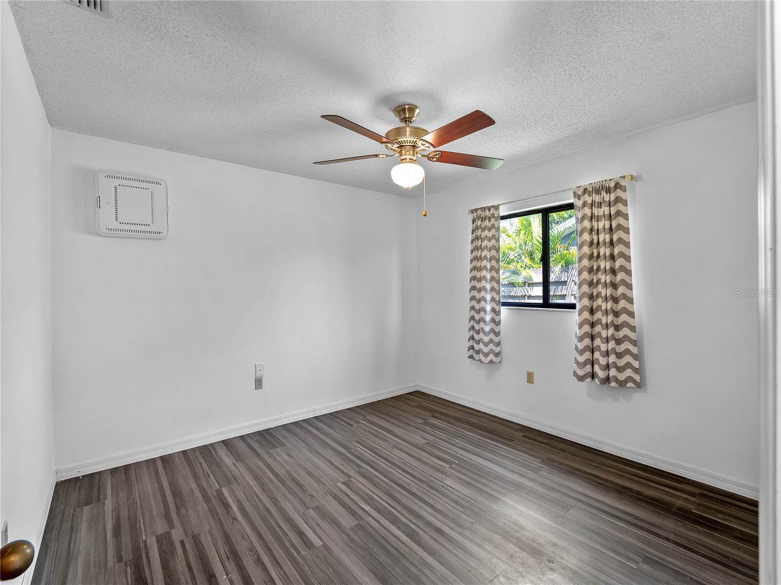 8429 Cypress Lake Circle, Sarasota, FL 34243