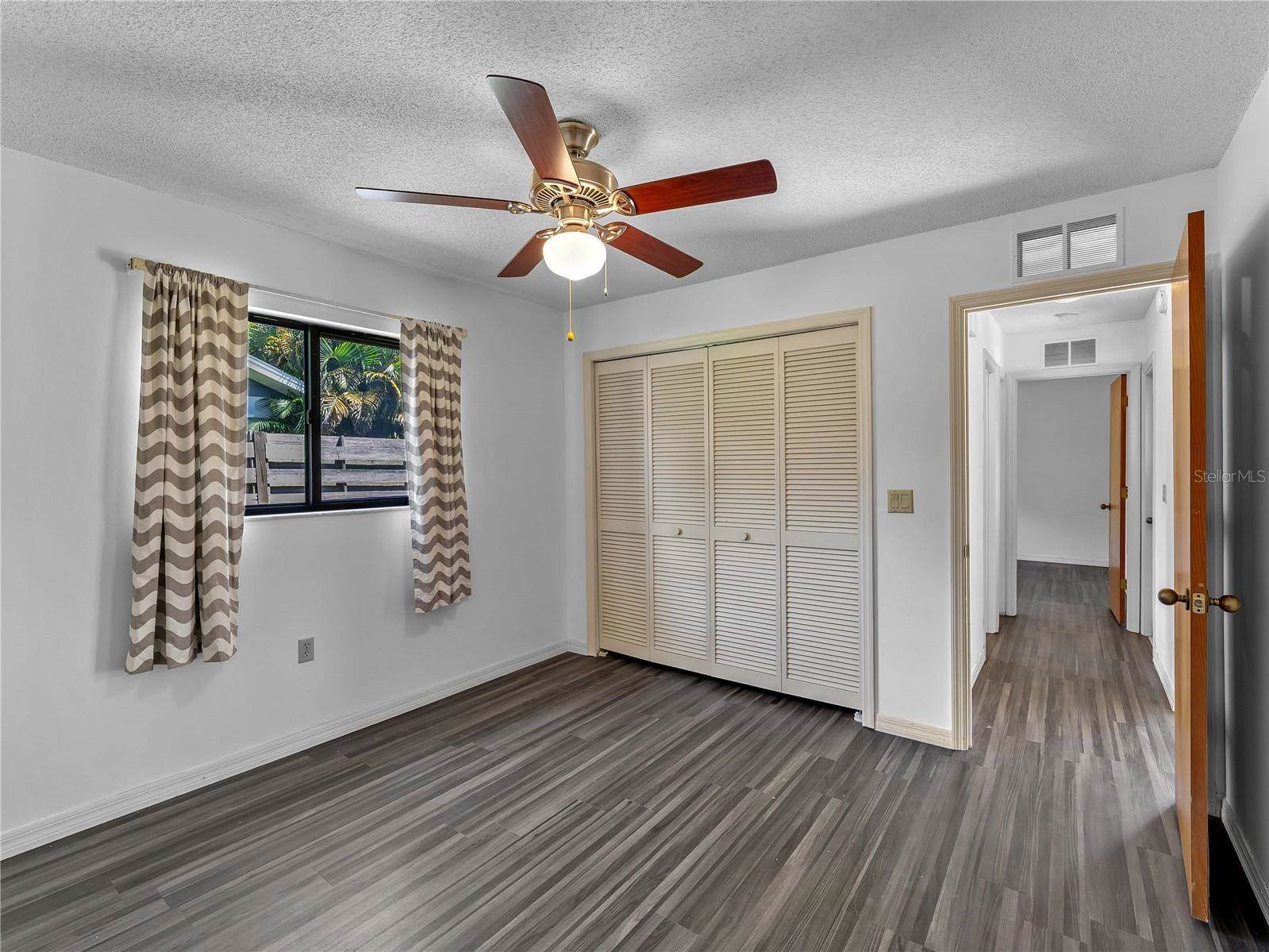 8429 Cypress Lake Circle, Sarasota, FL 34243