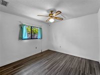 8429 Cypress Lake Circle, Sarasota, FL 34243