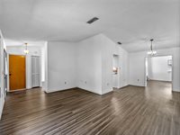 8429 Cypress Lake Circle, Sarasota, FL 34243