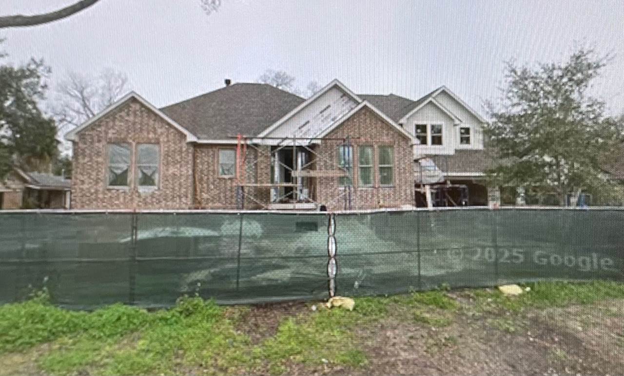 10114 Willowgrove, Houston, TX 77035