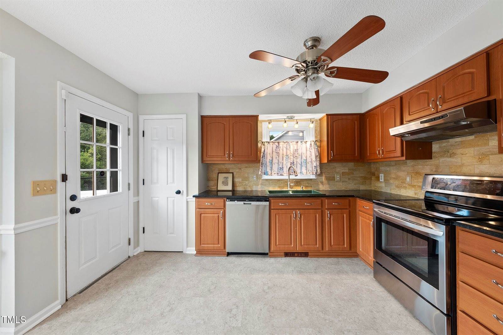 5412 Baywood Forest Drive, Knightdale, NC 27545