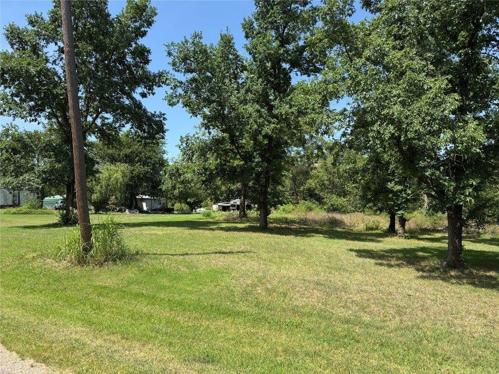 North Oxford Street, Maud, OK 74854