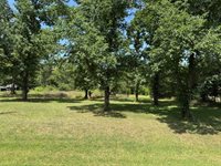 North Oxford Street, Maud, OK 74854