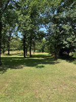 North Oxford Street, Maud, OK 74854