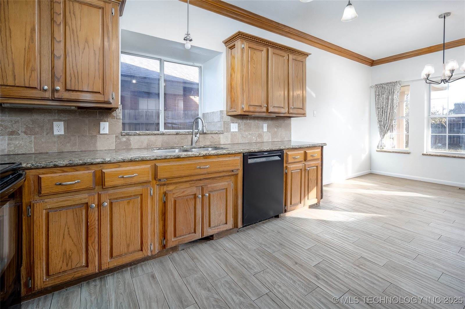 16304 Bandera, Oklahoma City, OK 73013