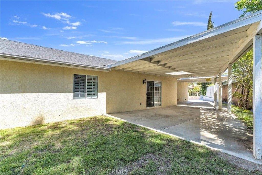 9056 Oswego Street, Sunland, CA 91040