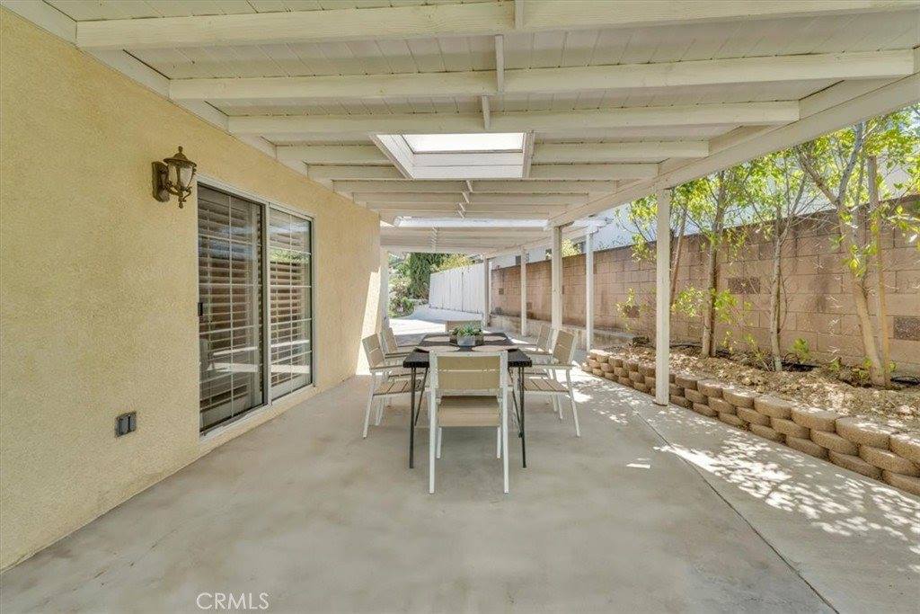 9056 Oswego Street, Sunland, CA 91040