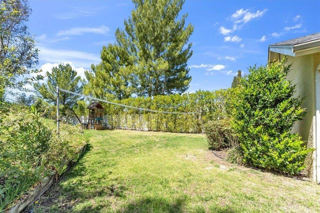 9056 Oswego Street, Sunland, CA 91040