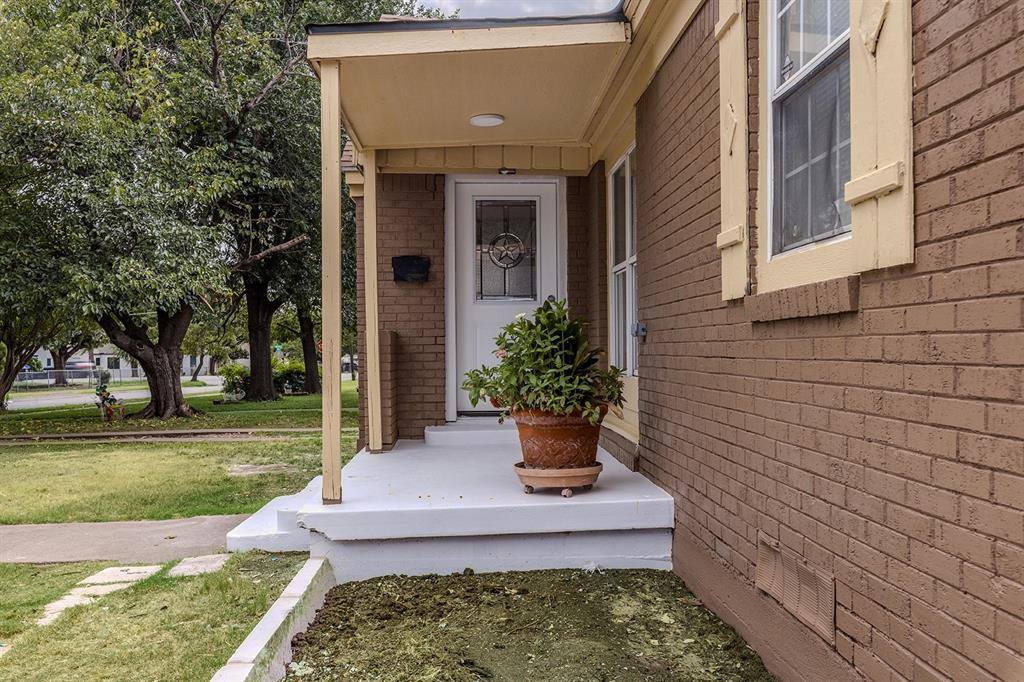 3816 Mount Washington Street, Dallas, TX 75211