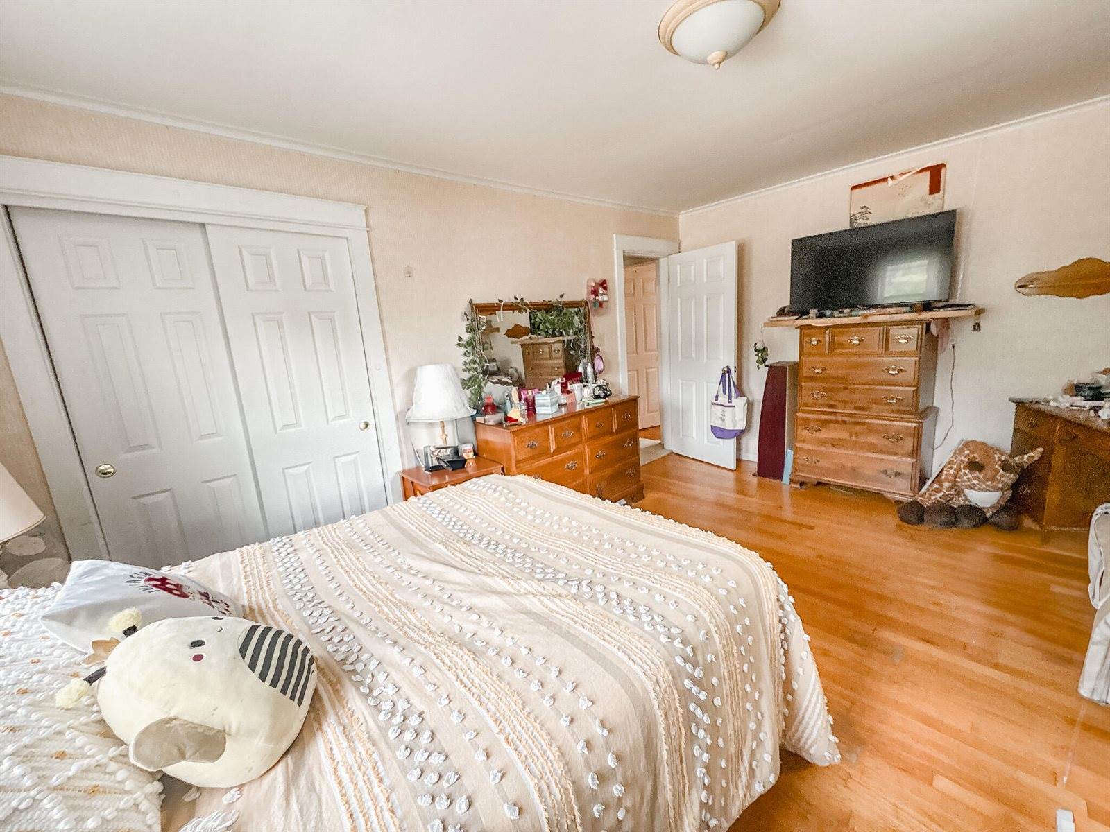 18 Eustis Parkway, Waterville, ME 04901