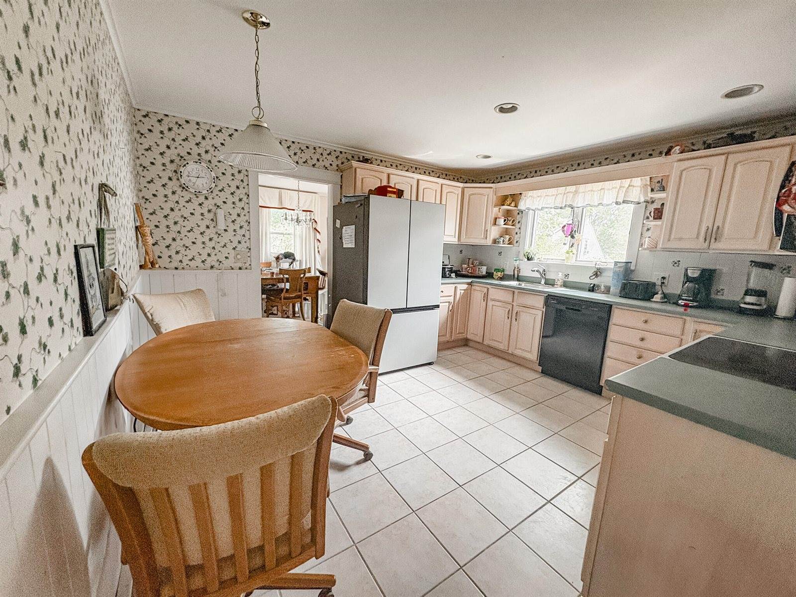 18 Eustis Parkway, Waterville, ME 04901