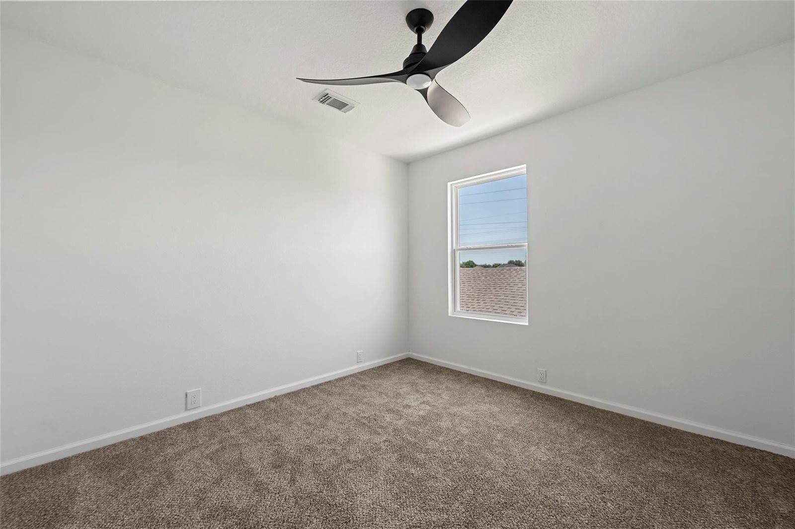 16879 Mammoth Springs Drive, Houston, TX 77095