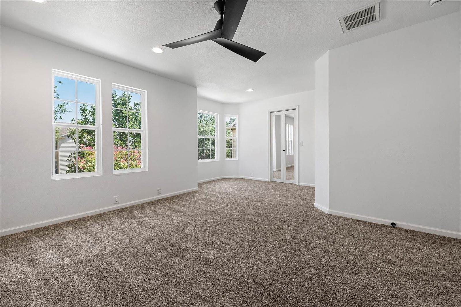 16879 Mammoth Springs Drive, Houston, TX 77095