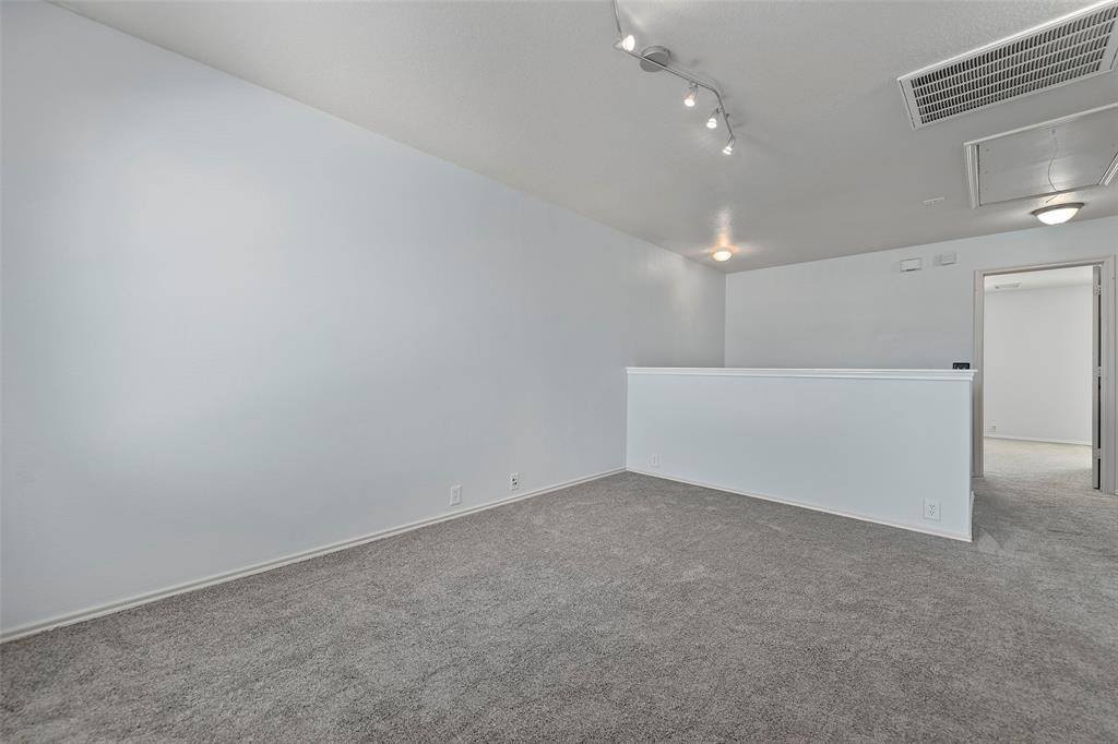 9622 Coyote Creek Drive, Houston, TX 77095