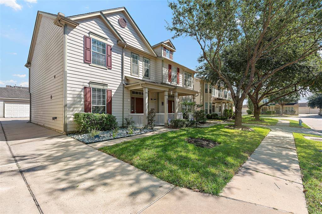 9622 Coyote Creek Drive, Houston, TX 77095