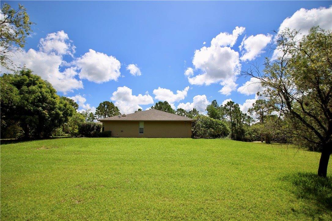 13075 81st Street, Fellsmere, FL 32948