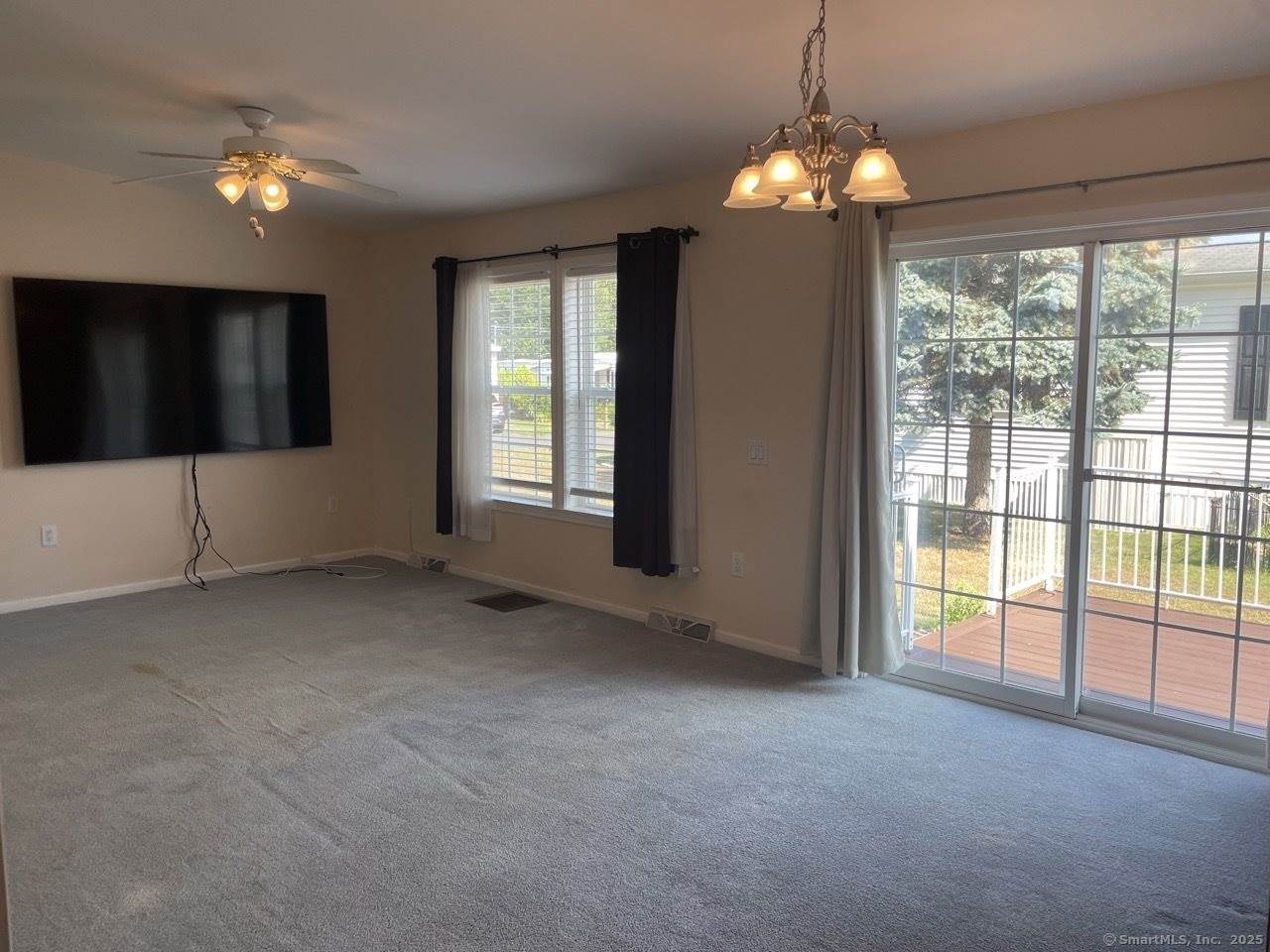 7 Meadow, Southington, CT 06489