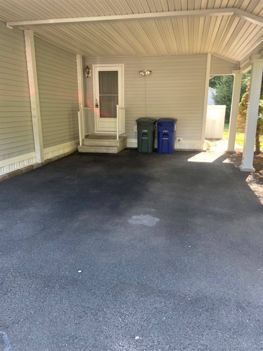 7 Meadow, Southington, CT 06489