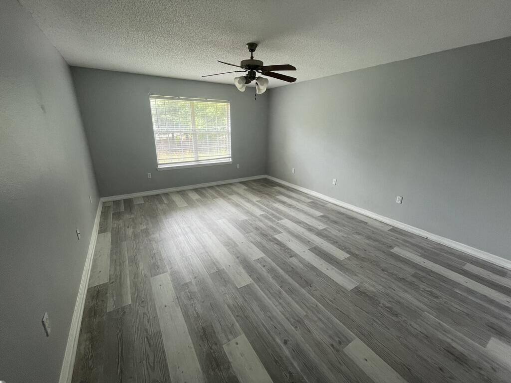 427 Triton Street, Crestview, FL 32536