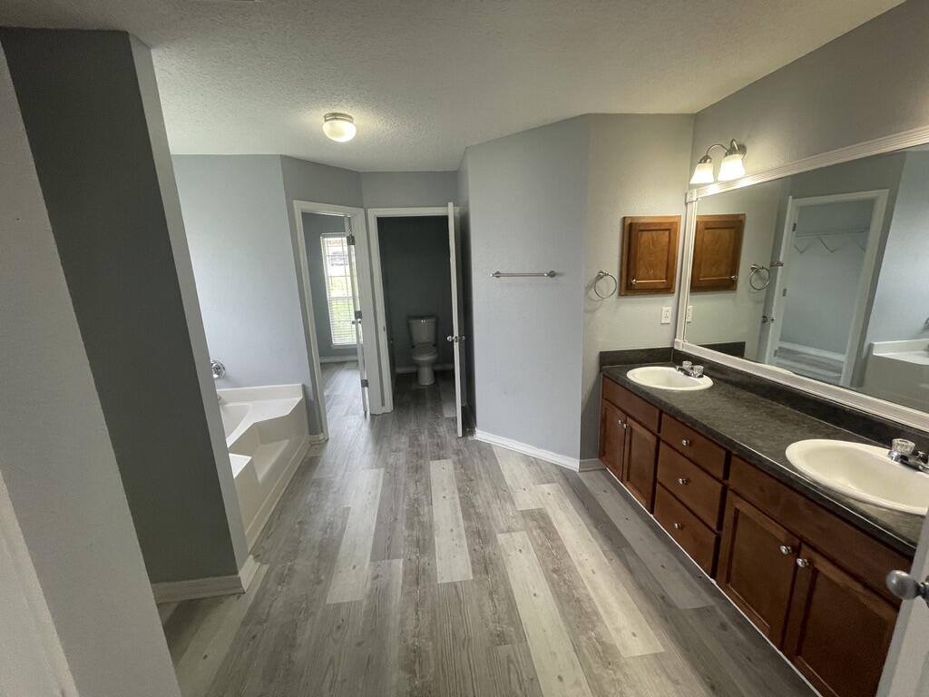 427 Triton Street, Crestview, FL 32536